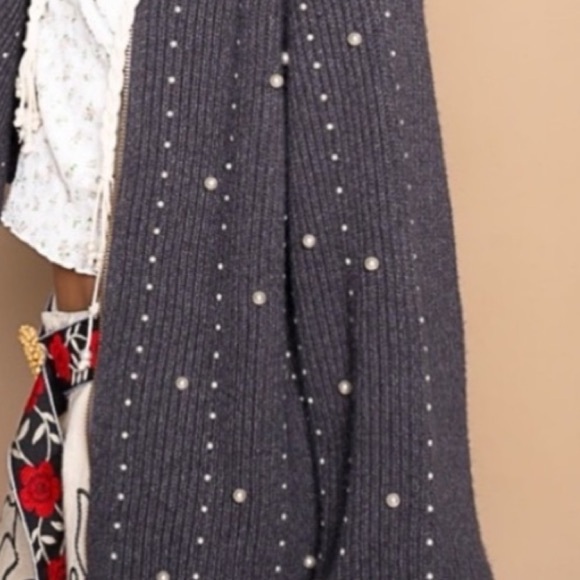 POL Hoodie With Pearls Grey Hooded Sweater with Pearl Accents New Boutique - Picture 11 of 16